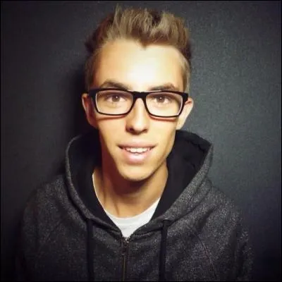 Qui est ce youtubeur ?