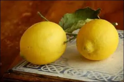 Complétez : 
"Lorsque je suis allée à ..., j'ai acheté des citrons."