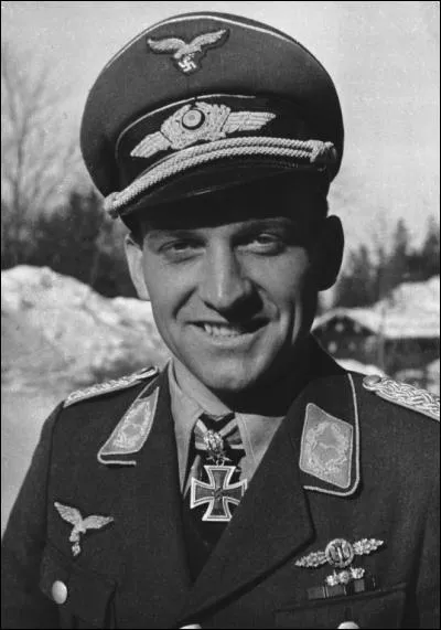 Quel chef de la gestapo de Lyon a été condamné à la réclusion à perpétuité en 1987 ?