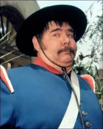 Octobre : Vous vous souvenez d'Henry Calvin ? Mais si ! Dans la série Zorro, c'était le sergent...