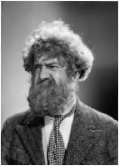 Mai : Michel Simon avait incarné le clochard dans ''Boudu sauvé des eaux'' . Qui reprendra ce rôle dans le film de Gérard Jugnot ''Boudu'' ?