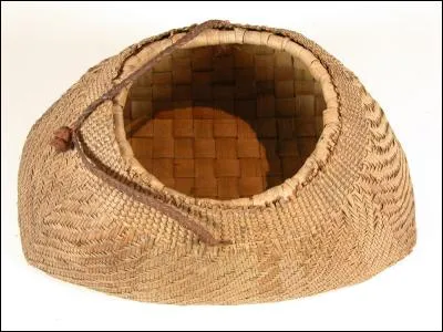 Quels sont les principaux matériaux utilisés pour créer ce panier ?