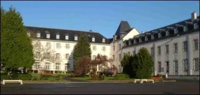 Dans certains lycées, il continue à exister le "percent", mais qu'entendons-nous par ce terme ?