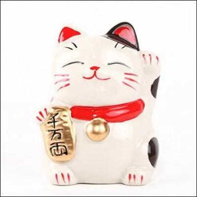 Vous arrivez au Japon. Le maneki-neko vous salue et peut vous porter chance. Quelle monnaie vous permet d'obtenir cette statuette ?