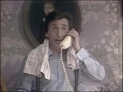 Qui tient le rôle principal dans la pièce de Sam Brobrieck "Pauvre France" ?