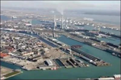 Laquelle de ces villes se situe sur l'estuaire de la Seine ?