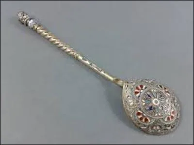 Qui n'est pas né avec une cuillère d'argent dans la bouche ?