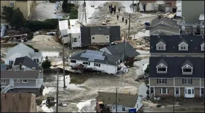 Octobre 2012 > L'ouragan Sandy est aussi passé par Cuba ; combien fait-il de victimes ?