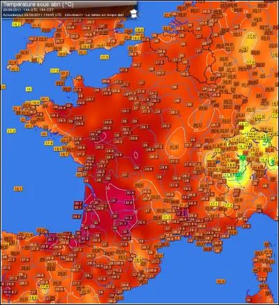 2003 > Cette année-là, Roseline Bachelot, qui n'était pas encore humoriste, nous intime de "ne pas se garer au soleil, de fermer les fenêtres et de mettre la clim' ! ". Combien de morts dûs à la canicule en Europe ?