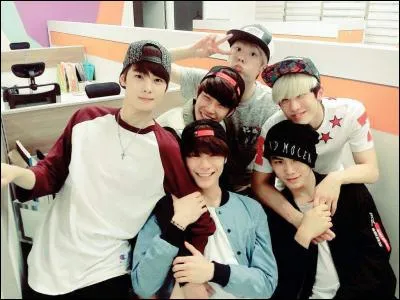 Lequel de ces groupes de roockies est le plus récent ? (nous sommes le 11 mars 2016)