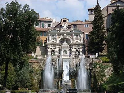 Qui a composé " Jeux d'eau à la villa d'Este " ?