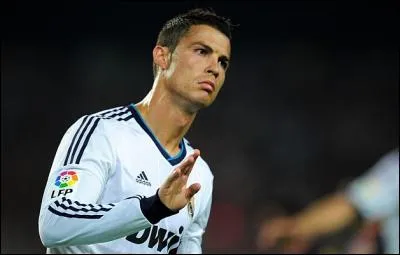 Quelle est sa nationalité ?