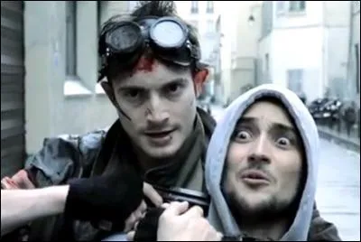 Que dit le Visiteur au moment o&ugrave; il s'appr&ecirc;te &agrave; tuer ce gars devant Constance ?