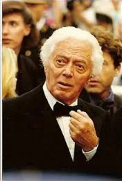 Et nous terminons ce quiz d'hommage aux personnalités nées en 1916, par Dino Risi, réalisateur et scénariste italien qui voit le jour à Milan le 23 décembre 1916 et qui s'est éteint en 2008. Réalisant durant sa carrière près de soixante films, il sera récompensé par plusieurs prix dont un César du meilleur film étranger en 1976. Mais pourriez-vous donner le titre de ce film ?