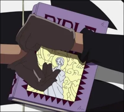 Qui gardait toujours cette Bible ?