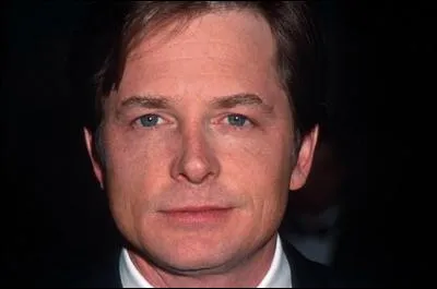 On ne savait pas (avant 1998) qu'il souffrait de la maladie de Parkinson. Qui est-il ?