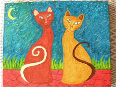 Où se trouve le chat jaune à la queue marron ?