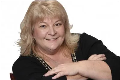 Quels sont les romans &eacute;crits par Anne Robillard ?