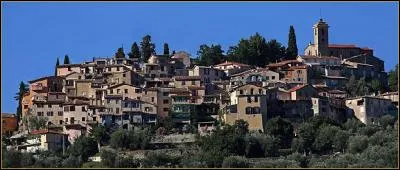 Pourquoi Coaraze, pr&egrave;s de Nice, est-il surnomm&eacute; "village du soleil" ?