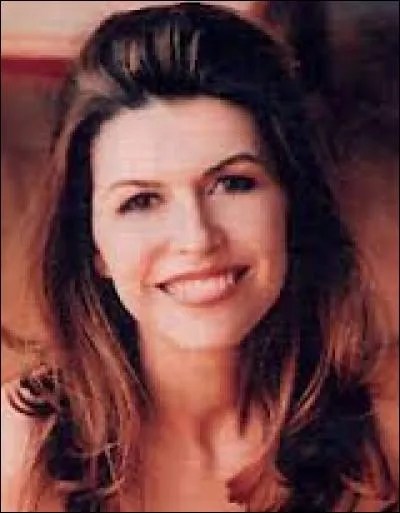 Qui est cette dame et son pouvoir ?