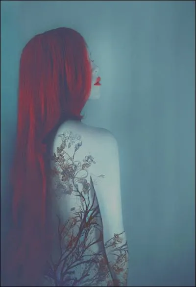 Déesse d'une grande beauté, elle sera enlevée par le dieu Hadès qui fera d'elle la reine des Enfers. Qui est-elle ?