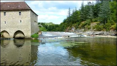 Dans quelle rivière ou fleuve se jette le Célé après un passage dans le Massif central et le Cantal ?