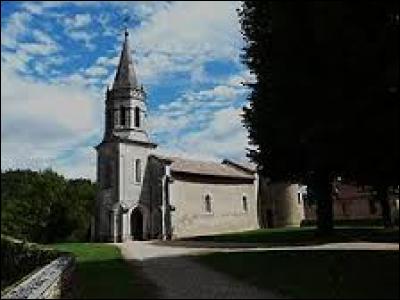 Voici l'église Saint-Côme et Saint-Damien de Bourgnac. Commune Périgourdine, elle se situe en région ...