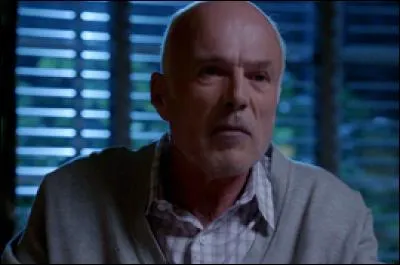 Comment se prénomme-t-il ?