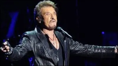 Quel personnage était un hippy dans les années 70 pour Johnny Hallyday ?