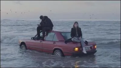 En 2016, avec qui le rappeur Booba a-t-il chanté "Here" ?