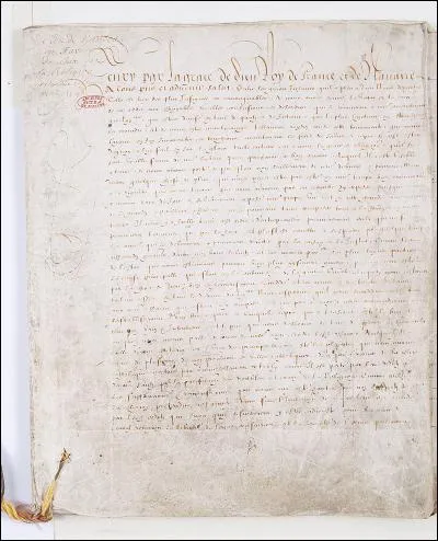 Par quel accord les protestants reçurent-ils la liberté de culte en 1598 ?