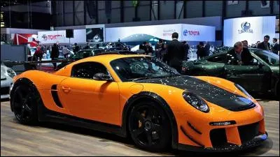 Par qui cette Porsche a-t-elle été préparée ?