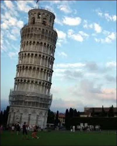 Dans quelle ville se trouve la tour de ... ? (voir image)