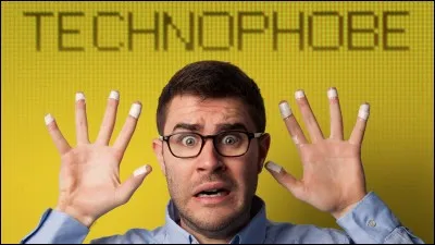 Dans le court-métrage de Cyprien, la technophobie est :