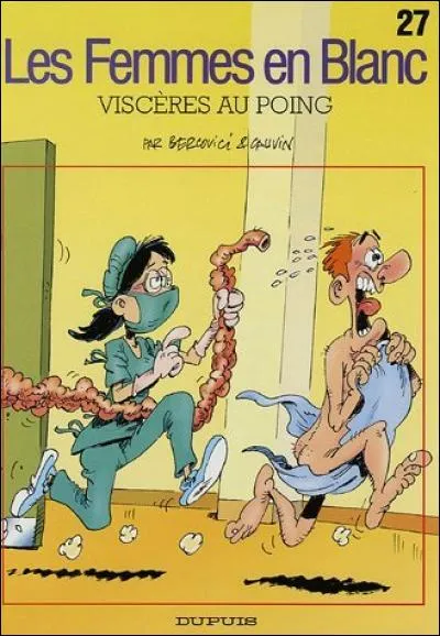 On trouve des viscères dans le crâne.