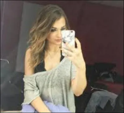 Elle a participé à un "show série", comment s'appelle-t-il ?