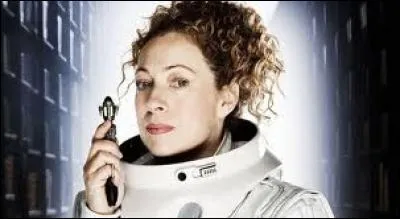 Dans quelle saison le 10ème docteur rencontre-t-il River Song ?