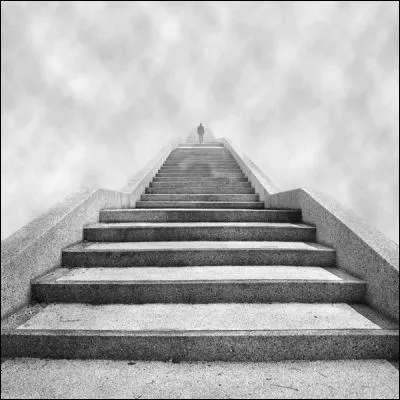 Qui chantait "Un nouveau jour sur la terre nous portera la lumière et le soleil brillera comme un message d'espoir sur un monde sans frontière. Si tu entends ma prière..."