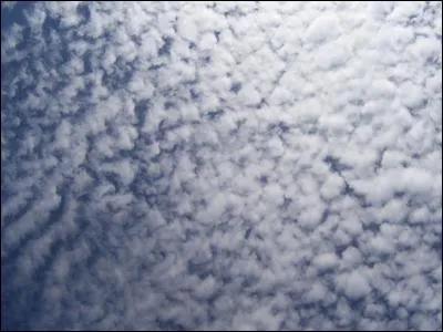 Mars possède des nuages.
