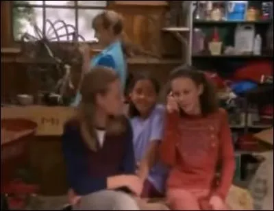 Dans l'épisode 19, qui Carole a-t-elle choisi comme groom ?