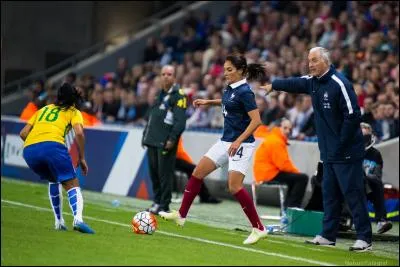 Qui est cette Bleue ?