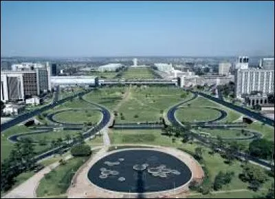 Quelle est la capitale du Brésil ?