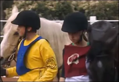 Dans l'épisode 6, pourquoi les deux centres ne peuvent-ils pas être départagés ?