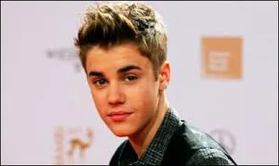 Qui est ce chanteur ?