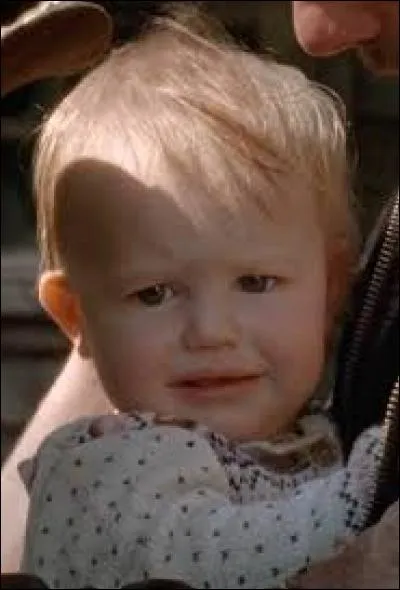 Qui est ce personnage et dites si elle est morte ?