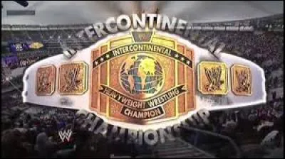 Quelle ancienne superstar de la WWE a eu l'honneur d'être le tout premier champion Intercontinental ?