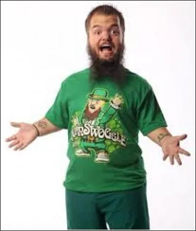 Souvenez-vous, en 2009, Hornswoggle voulait rejoindre une équipe en tant que mascotte de cette équipe ; laquelle ?