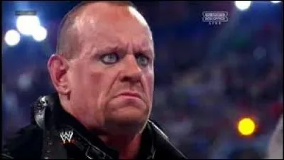 Qui The Undertaker a-t-il affront&eacute; &agrave; WrestleMania 28 ?