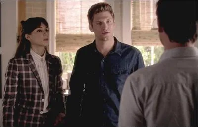 Épisode 18 : Pourquoi Toby veut-il frapper Caleb ?