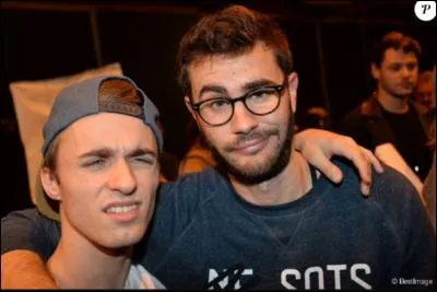 Comment s'appelle son deuxième compte YouTube avec Cyprien ?